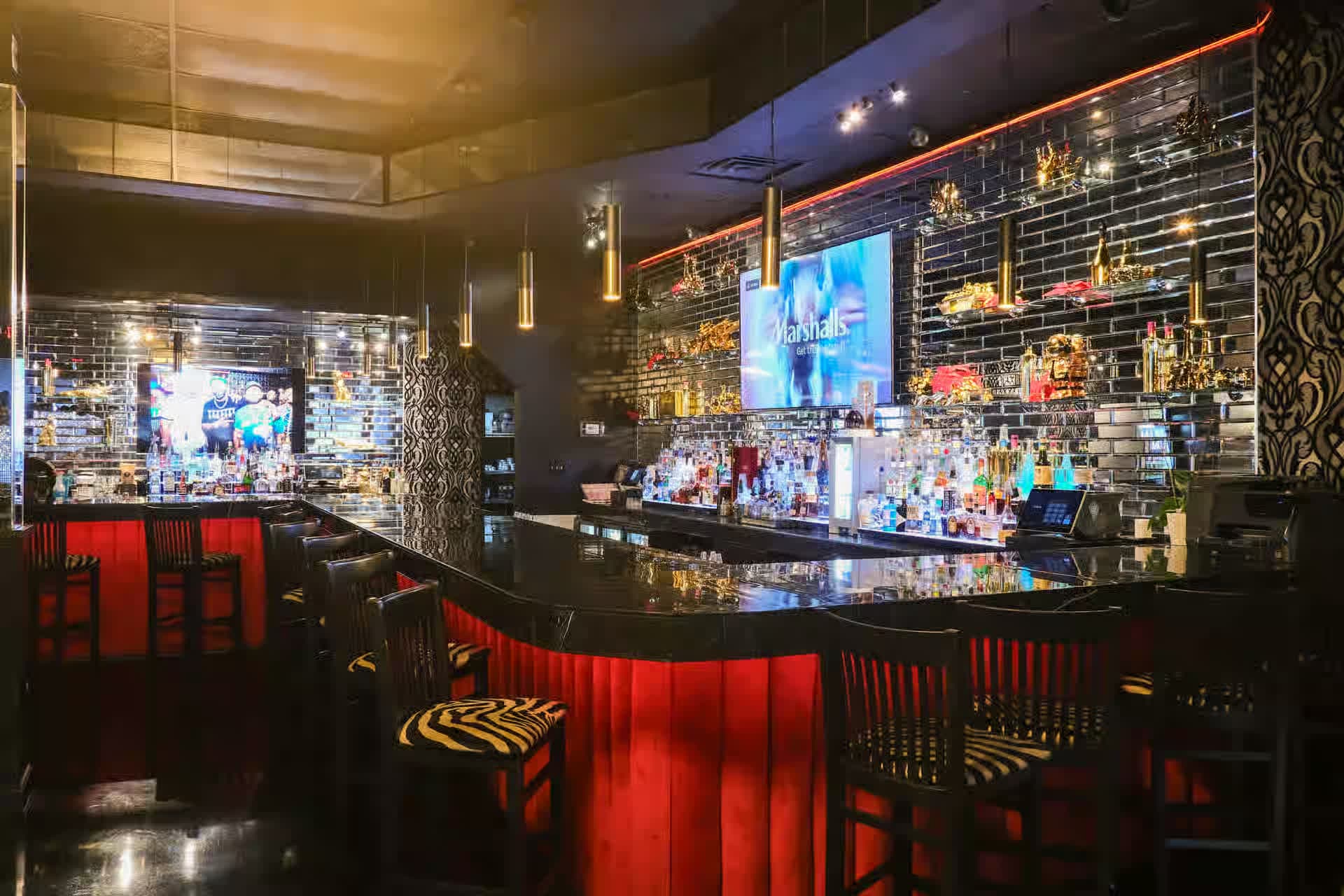 Pizookah Lounge bar